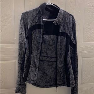 Lululemon sweater